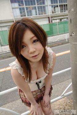 《男人和女人香蕉网线看》
